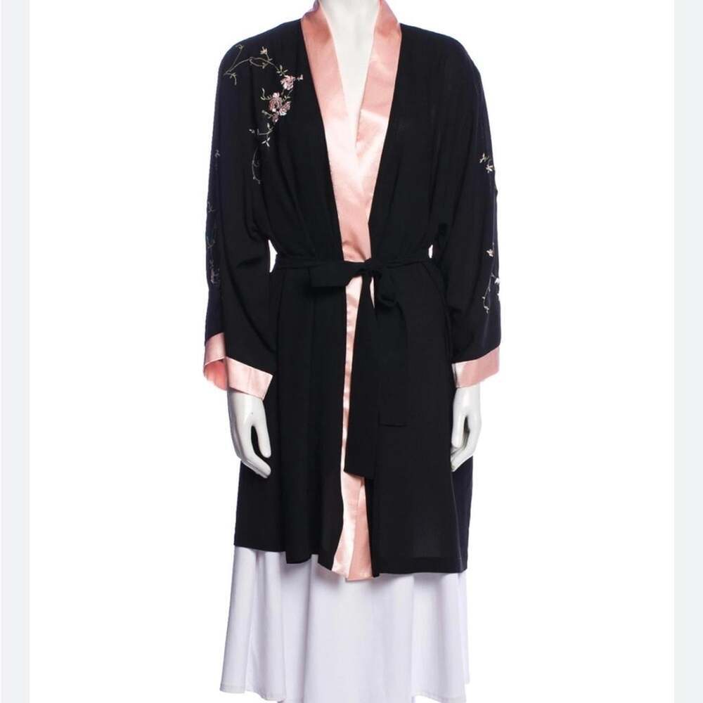 Oscar de la Renta Women's Robe - Picture 1 of 7